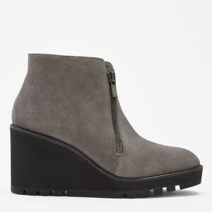 Eileen Fisher Alto Wedge Bootie in Suede Leather Boots Size 9 Graphite